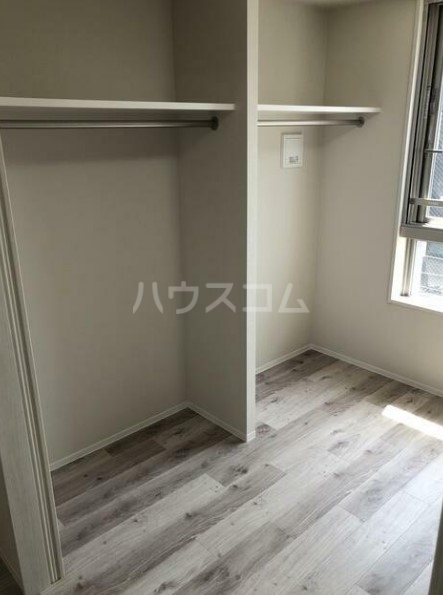 デュオメゾン笹塚ウエストの収納