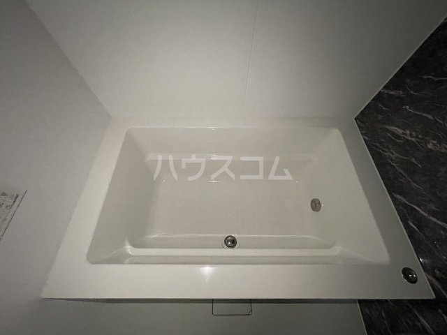 14/30 浴室