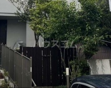 2/3 エントランス