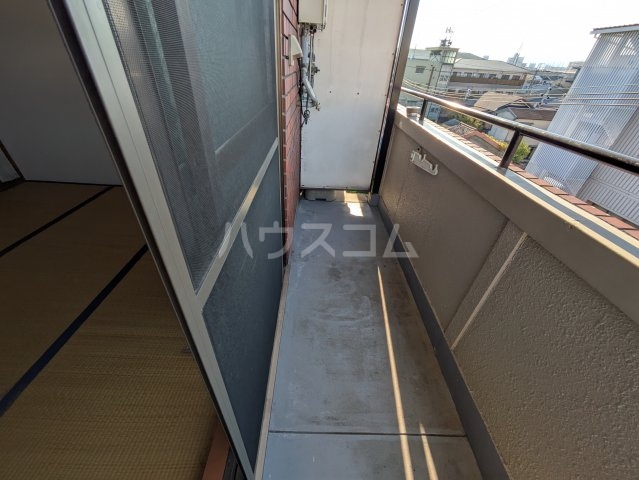 16/27 バルコニー