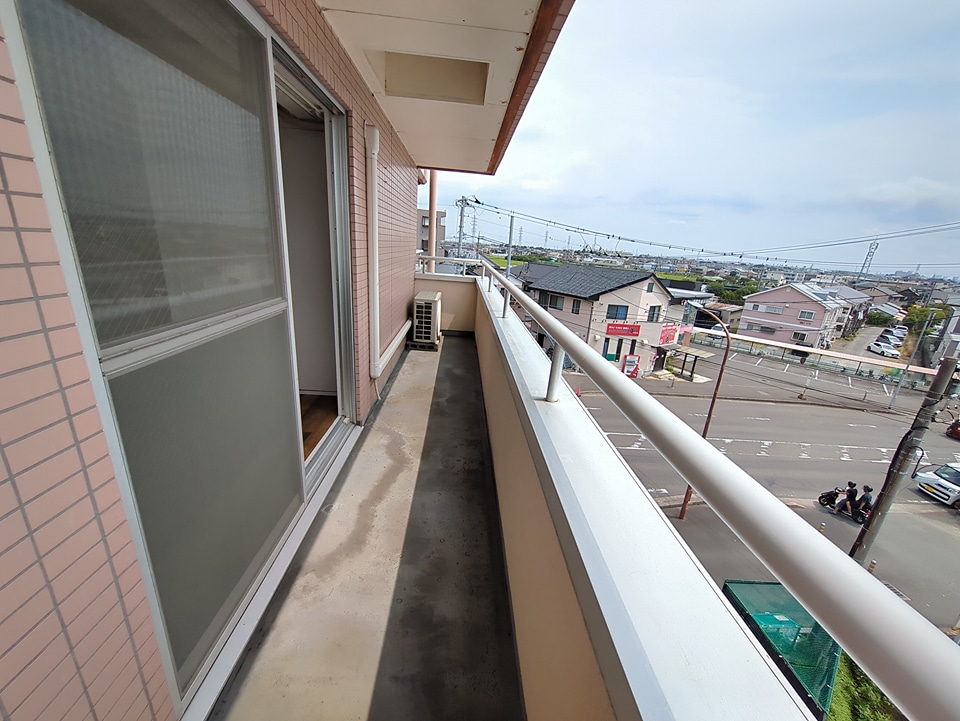 14/28 バルコニー