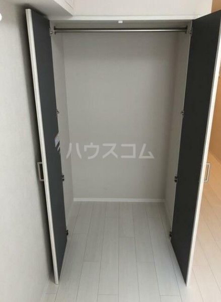 デュオメゾン笹塚ウエストの収納