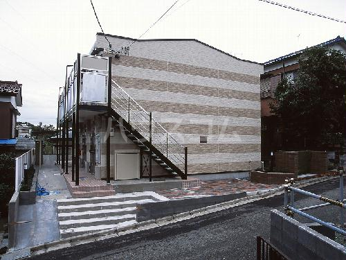 18/21 エントランス