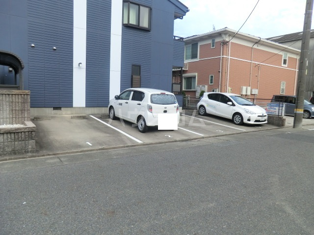 15/21 駐車場