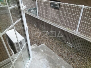 21/30 バルコニー