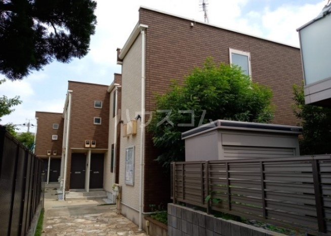 2/5 エントランス