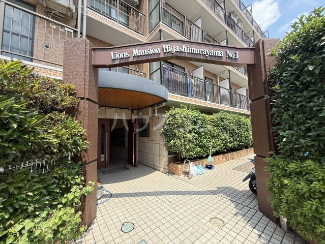 29/30 エントランス