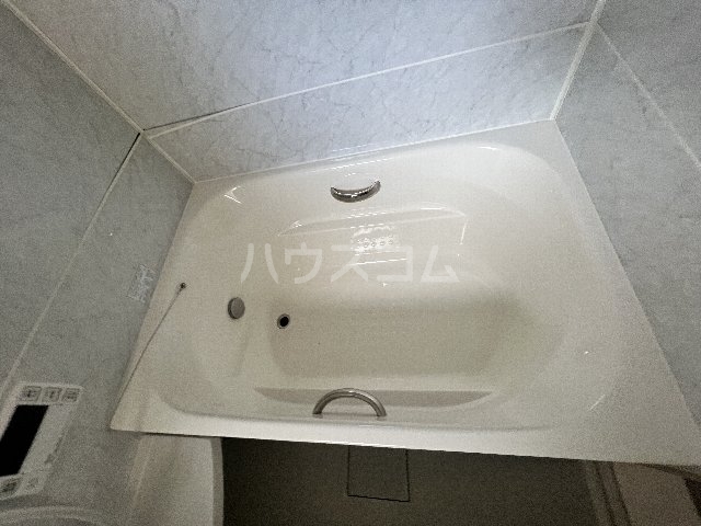 18/30 浴室