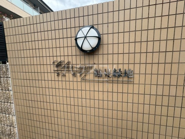 24/27 エントランス