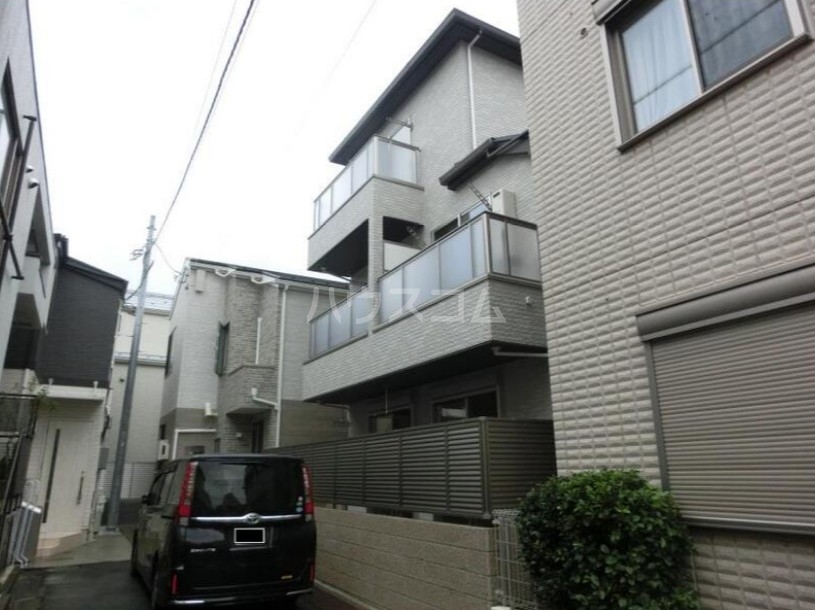 2/30 外観