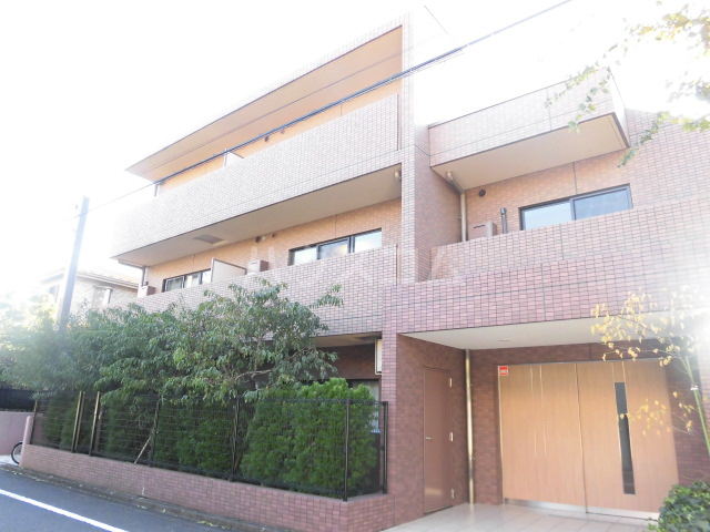 15/25 エントランス