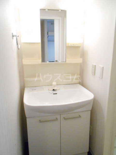 17/30 洗面