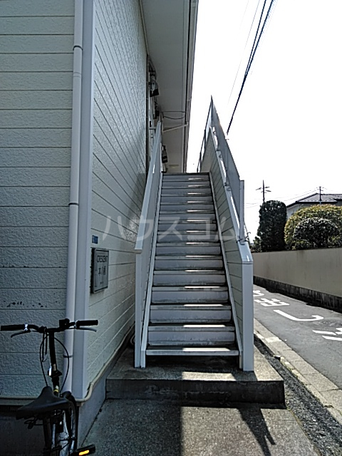 20/26 エントランス