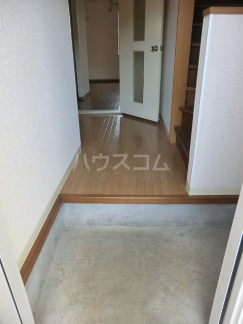 14/30 玄関