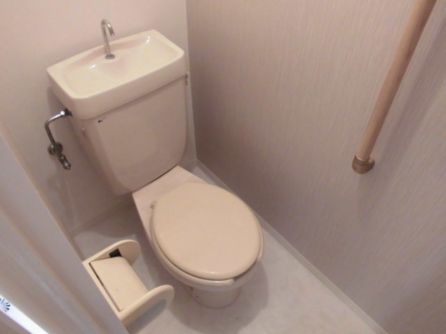 13/29 トイレ