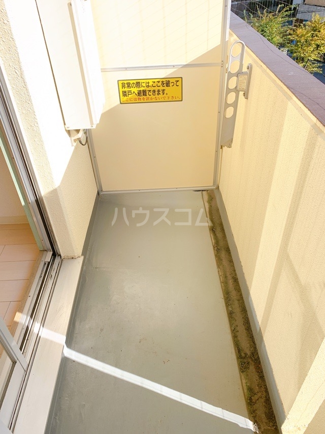 19/30 バルコニー