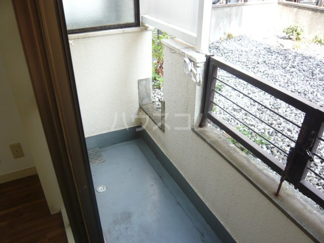 20/30 バルコニー