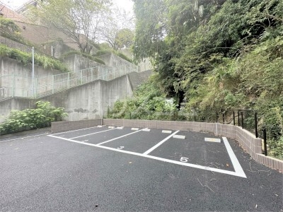 22/23 駐車場