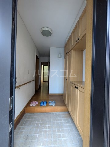 13/30 玄関