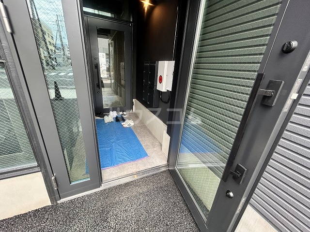 3/5 エントランス