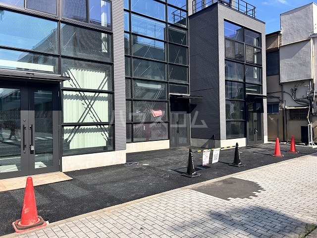 29/30 エントランス