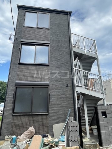モナーク生田の外観