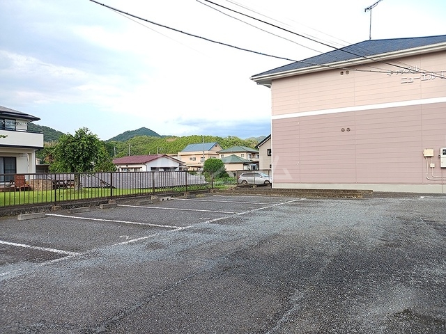 15/21 駐車場