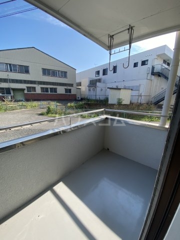 20/28 バルコニー