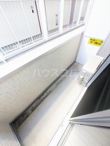 13/17 バルコニー