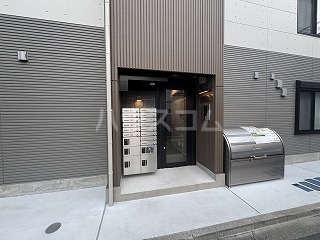 15/25 エントランス