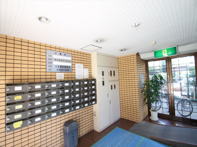 17/22 エントランス