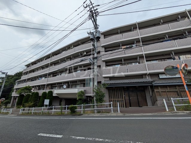 2/30 外観