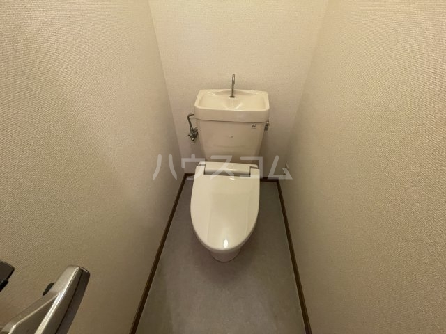 22/30 トイレ