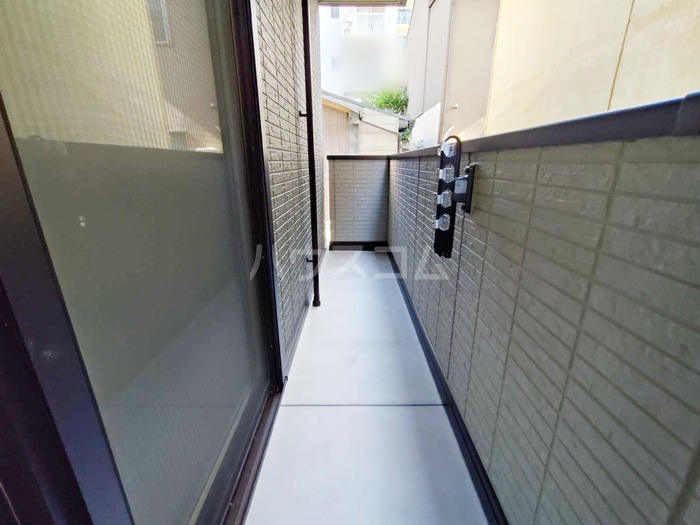 17/30 バルコニー