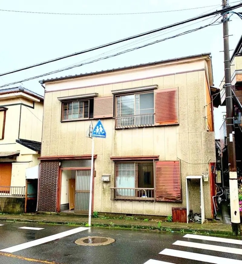 ポスタもとちょうし戸建の外観
