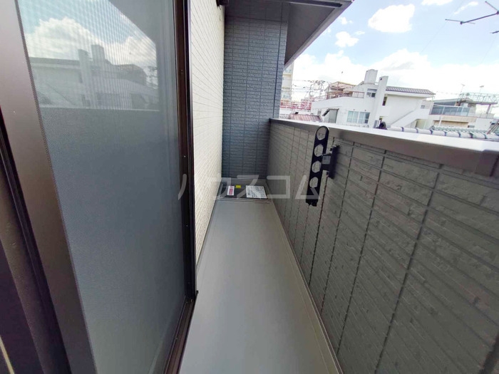 17/30 バルコニー