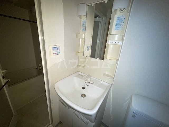 13/30 洗面