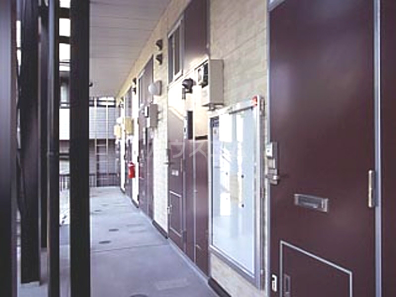 21/24 エントランス