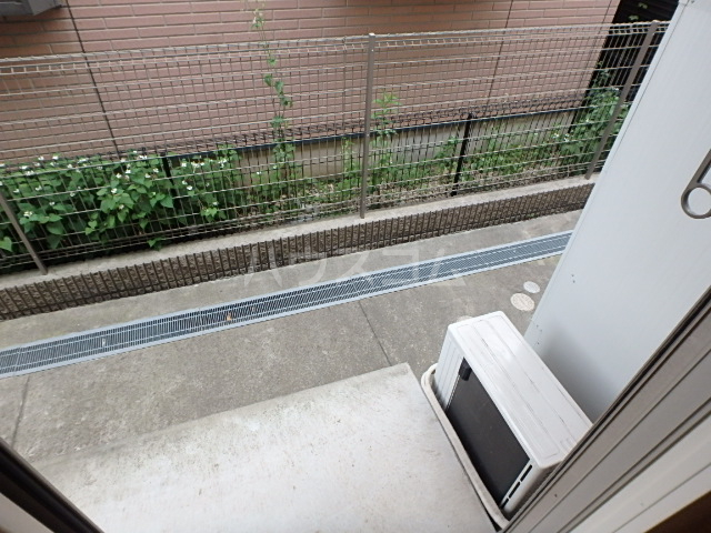 25/30 バルコニー