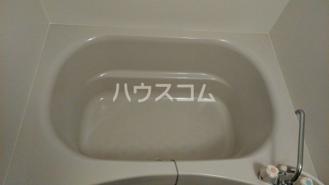 13/30 浴室