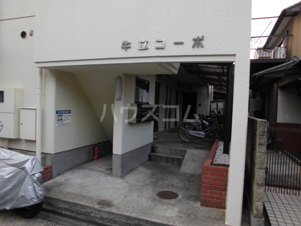 14/19 エントランス