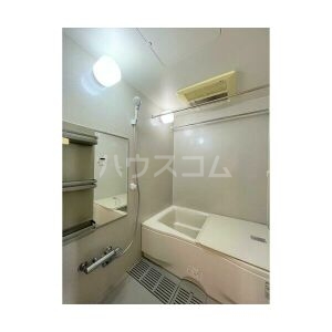 14/30 浴室