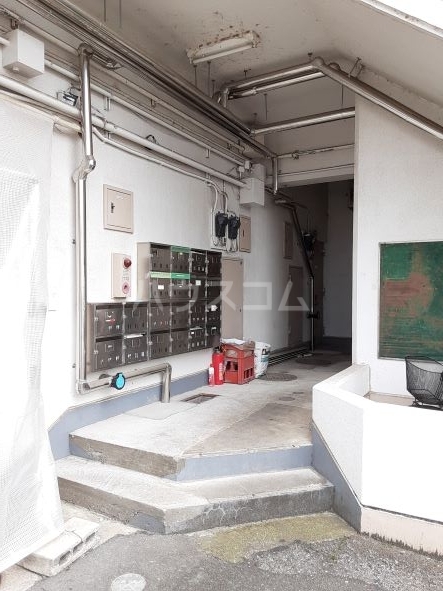 2/11 エントランス