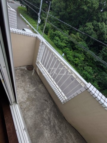 23/30 バルコニー