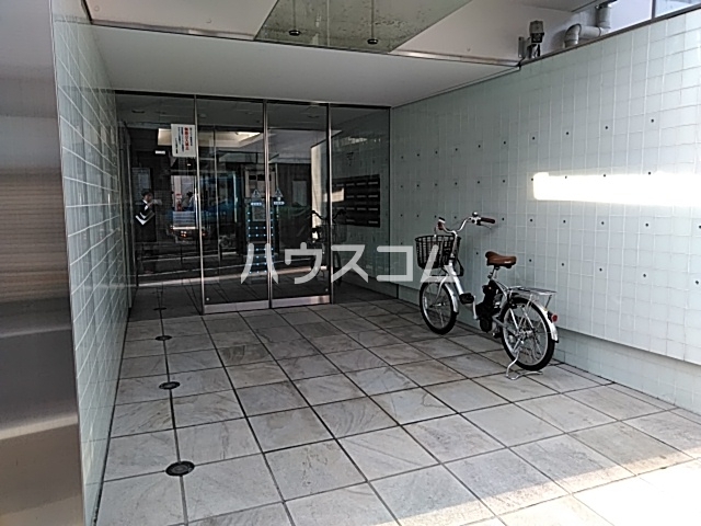 17/22 エントランス