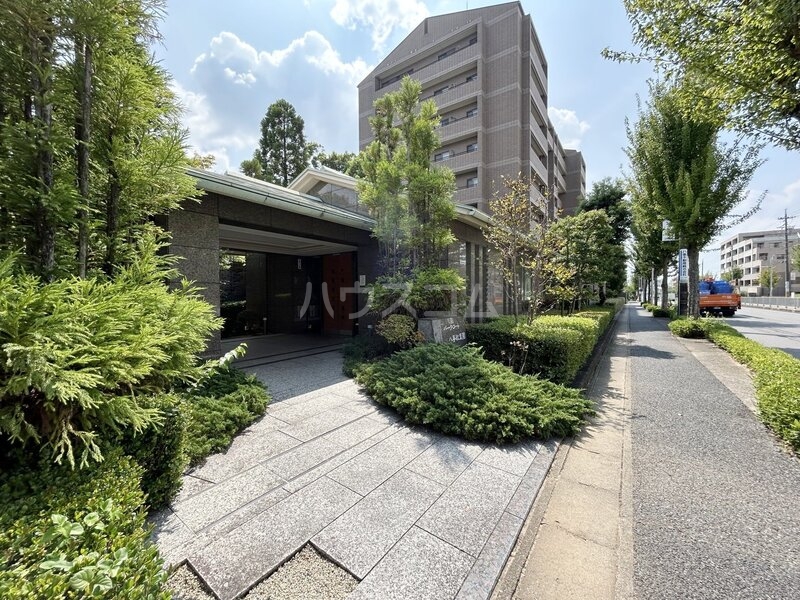 2/5 エントランス