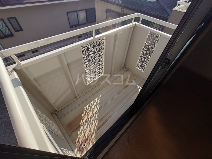 14/22 バルコニー