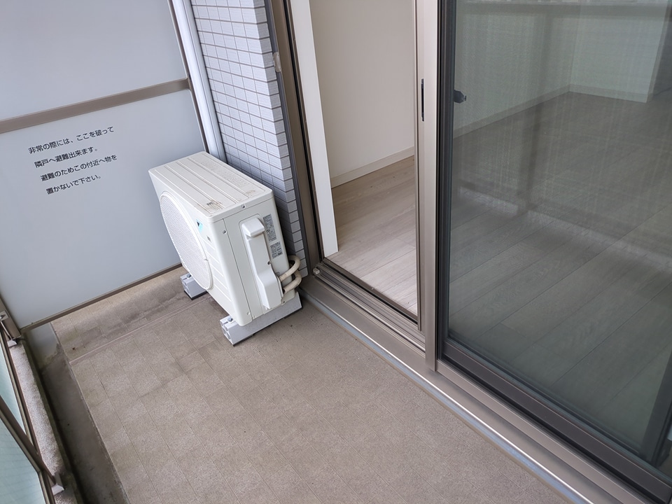 20/30 バルコニー