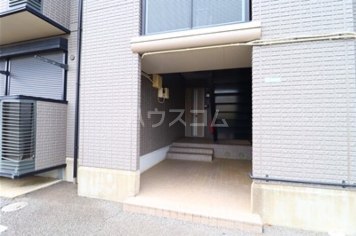 17/24 エントランス