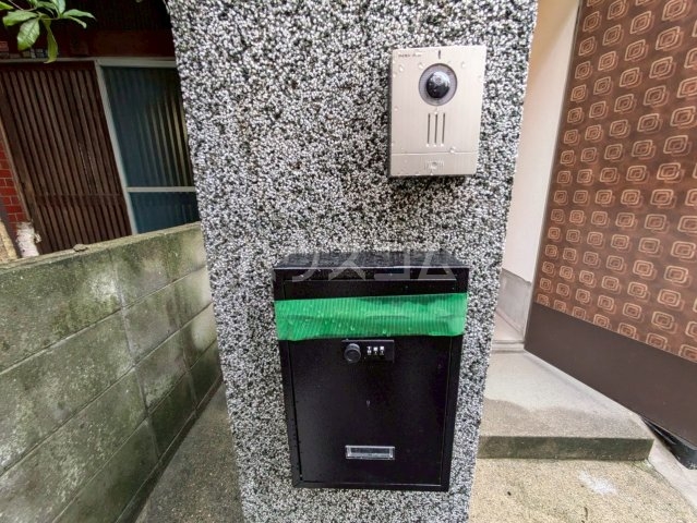 29/30 エントランス